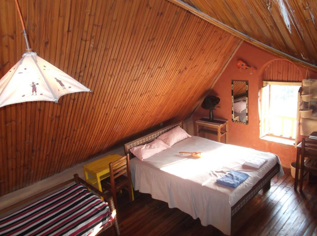 Le Karthala Chambres D'Hotes Antananarivo Ruang foto